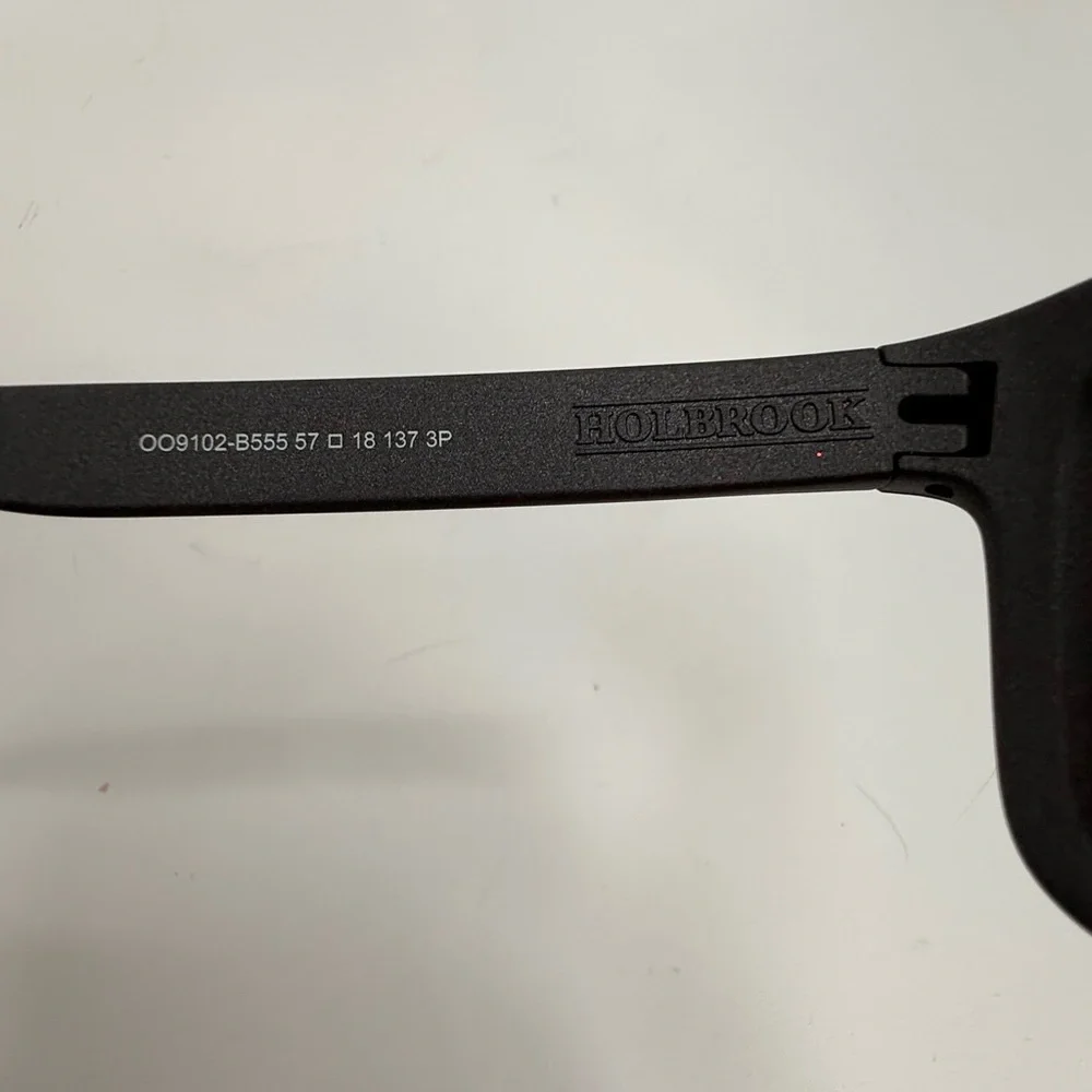 Oakley Holbrook 009102 B555 57 18 137 3P prizm P